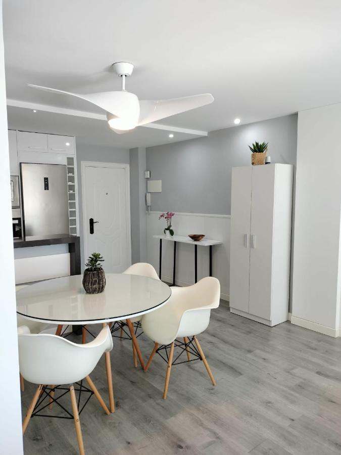 Nautilus Apartment Торевиеха Екстериор снимка